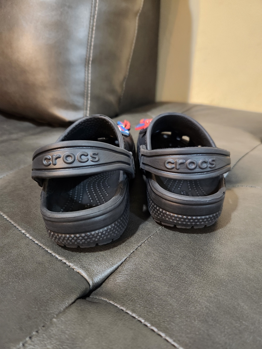 CROCS Black Kids' Clog Sandals with Colorful Superhero Charms Size 9C - Picture 5 of 8